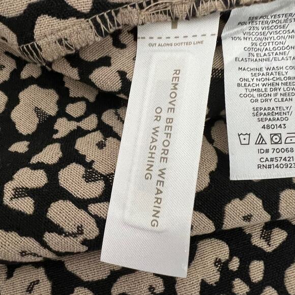 LOFT Plus Womens Mini Skirt Size 24 Tan Black Leopard Print Animal Stretch - Picture 7 of 7